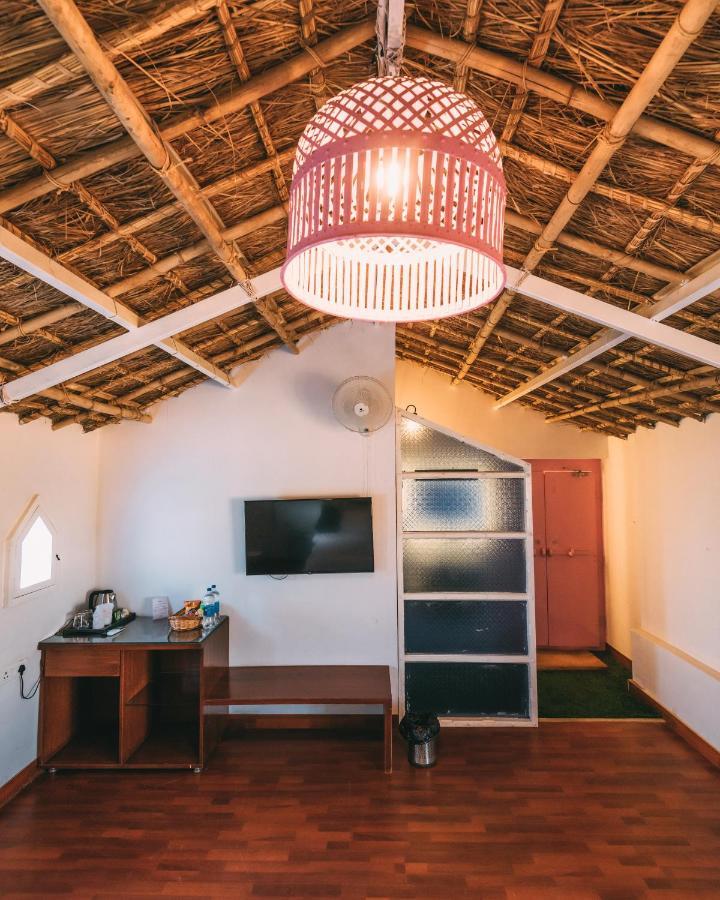 The Luxe Pushkar - A Luxury Farmstay In Pushkar Bagian luar foto