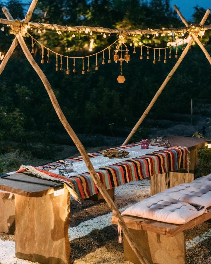 The Luxe Pushkar - A Luxury Farmstay In Pushkar Bagian luar foto