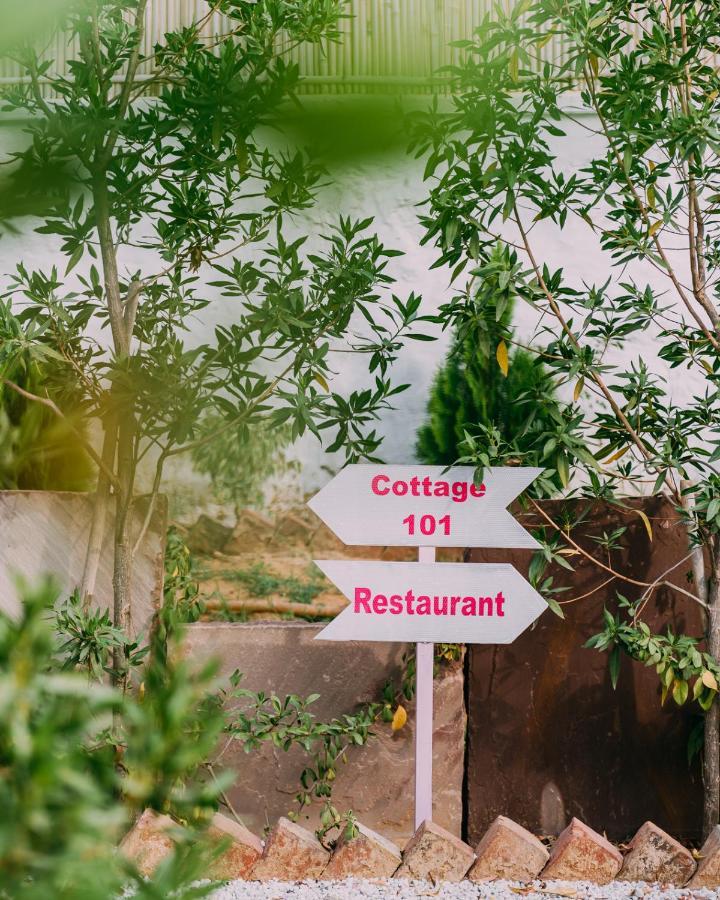 The Luxe Pushkar - A Luxury Farmstay In Pushkar Bagian luar foto