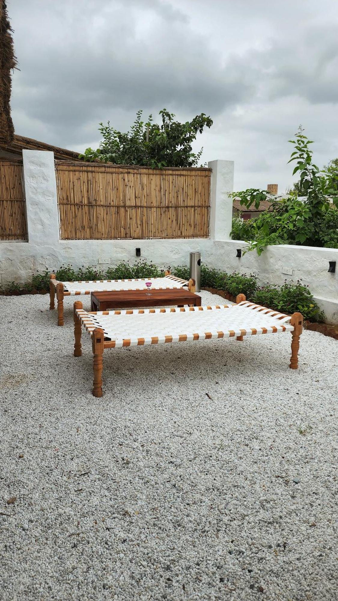 The Luxe Pushkar - A Luxury Farmstay In Pushkar Bagian luar foto