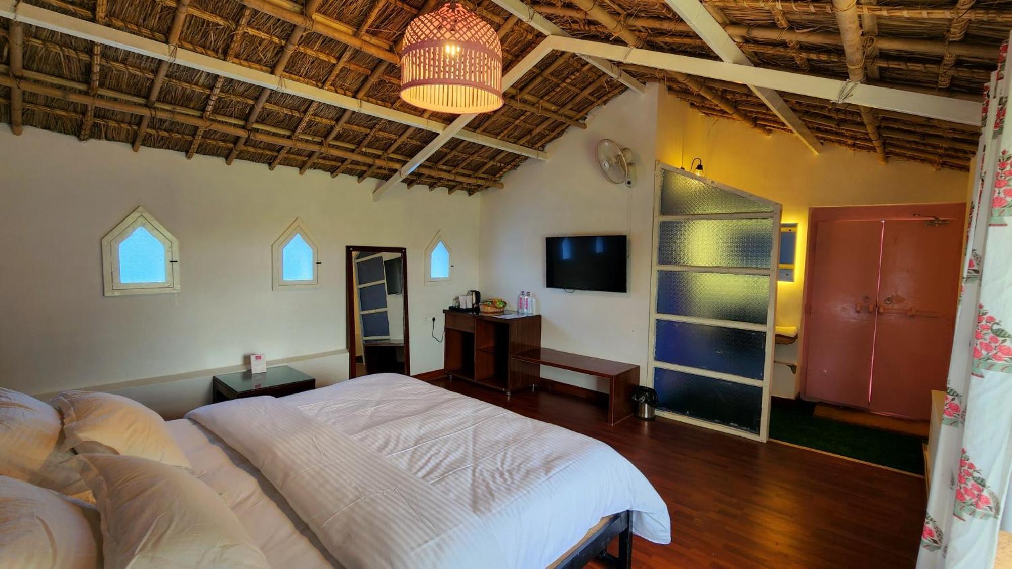 The Luxe Pushkar - A Luxury Farmstay In Pushkar Bagian luar foto