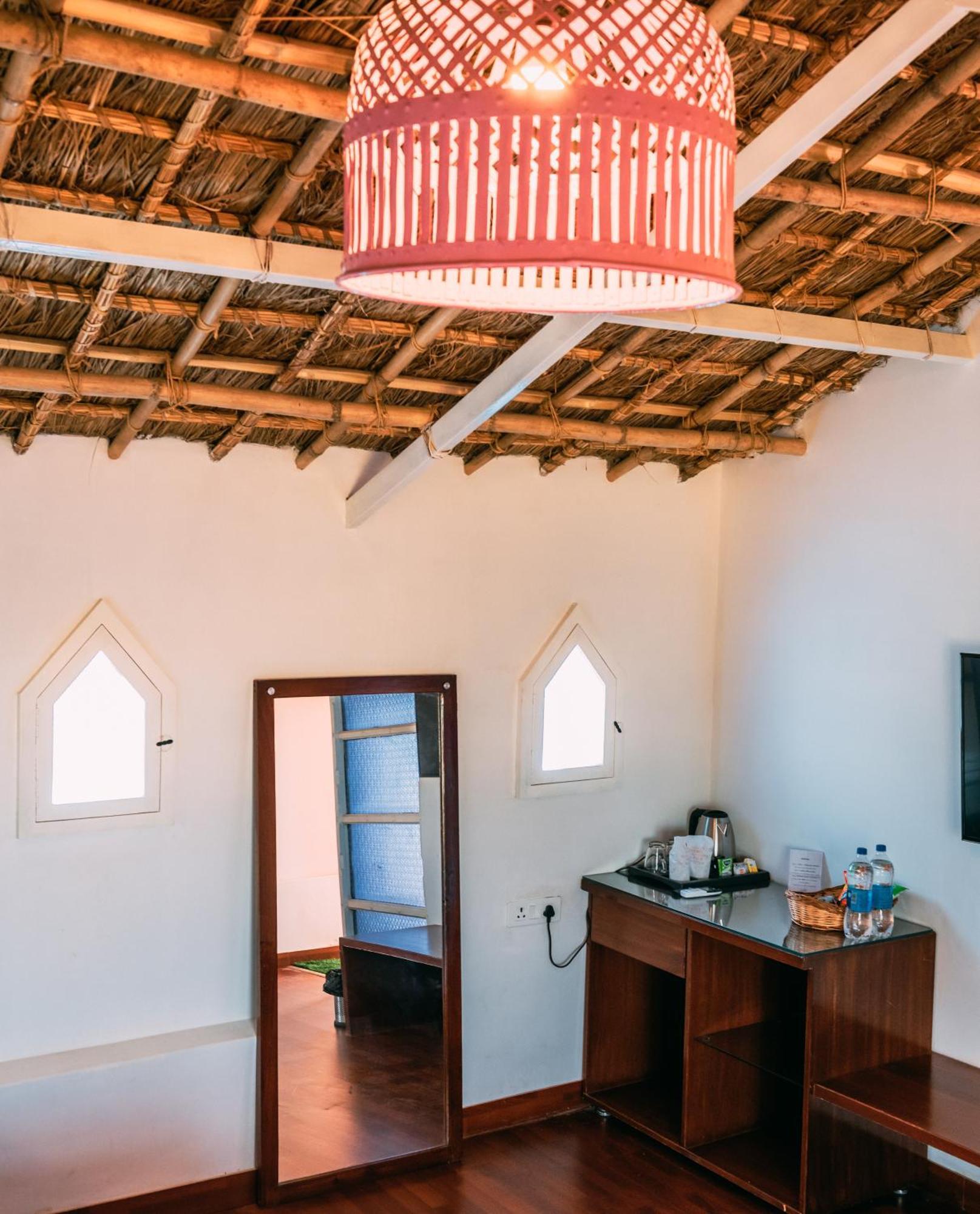 The Luxe Pushkar - A Luxury Farmstay In Pushkar Bagian luar foto